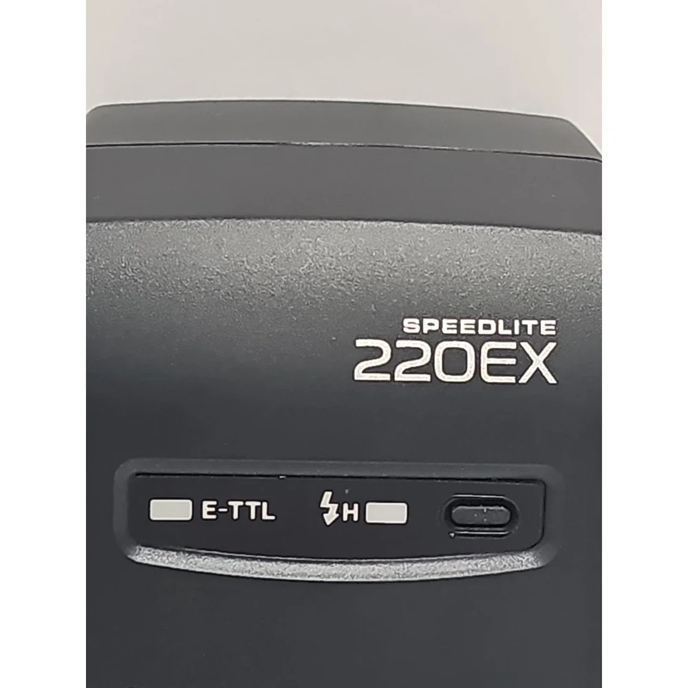 Canon Speedlite 220EX Shoe Mount Flash